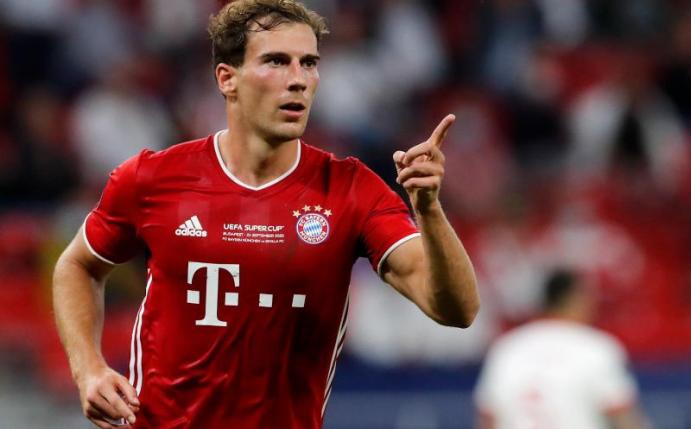 Freut sich auf das Spiel gegen den VfL Bochum: Bayern Münchens Leon Goretzka. Foto: Bernadett Szabo/Pool Reuters/AP/dpa