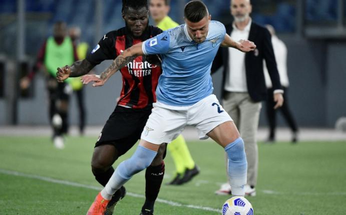 Franck Kessie (l.) und Sergej Milinkovic-Savic