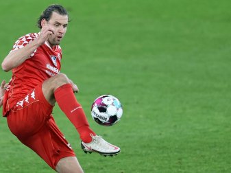 Adam Szalai verletzte sich im Spiel gegen Freiburg Adam Szalai verletzte sich im Spiel gegen Freiburg