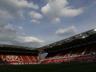 2G-Regel: Mainz 05 darf vor 25.000 Zuschauern spielen 2G-Regel: Mainz 05 darf vor 25.000 Zuschauern spielen