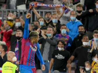 Barcelona holt spät einen Punkt gegen Granada Barcelona holt spät einen Punkt gegen Granada