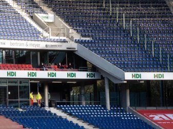 Der Versicherer HDI war seit 2013 Namens-Sponsor des Stadions von Hannover 96. Foto: Julian Stratenschulte/dpa Der Versicherer HDI war seit 2013 Namens-Sponsor des Stadions von Hannover 96. Foto: Julian Stratenschulte/dpa