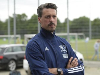 Unterhachings Trainer Sandro Wagner. Foto: Uwe Lein/dpa Unterhachings Trainer Sandro Wagner. Foto: Uwe Lein/dpa