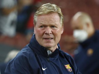 Steht beim FC Barcelona schwer unter Erfolgsdruck: Trainer Ronald Koeman. Foto: Joan Monfort/AP/dpa Steht beim FC Barcelona schwer unter Erfolgsdruck: Trainer Ronald Koeman. Foto: Joan Monfort/AP/dpa