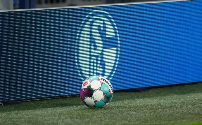 Schalke 04 bekommt zum 1. Januar 2022 einen neuen Vorstandsvorsitzenden. Foto: Bernd Thissen/dpa