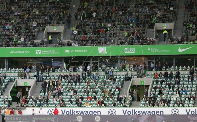 Wolfsburg: Maskenpflicht und Mindestabstände  aufgehoben