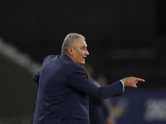 Brasiliens Nationaltrainer Tite hat acht Premier-League-Profis für die kommenden Länderspiele berufen. Foto: Silvia Izquierdo/AP/dpa Brasiliens Nationaltrainer Tite hat acht Premier-League-Profis für die kommenden Länderspiele berufen. Foto: Silvia Izquierdo/AP/dpa