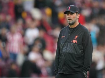Jürgen Klopp und seine Liverpooler kamen nicht über ein 3:3 beim FC Brentford hinaus. Foto: Adam Davy/PA Wire/dpa Jürgen Klopp und seine Liverpooler kamen nicht über ein 3:3 beim FC Brentford hinaus. Foto: Adam Davy/PA Wire/dpa