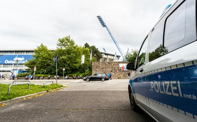 Fan-Ausschreitungen in Rostock