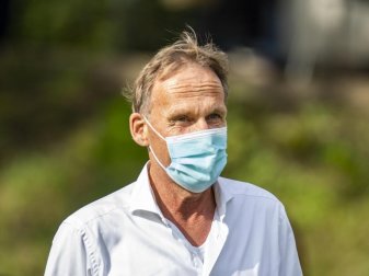 Hans-Joachim Watzke denkt derzeit nicht über einen Wechsel zur DFL nach. Foto: David Inderlied/dpa