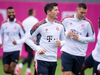 Wollen mit einem Sieg über Dynamo Kiew in der Champions League die Tabellenführung festigen: Die Bayern-Spieler beim Abschlusstraining. Foto: Sven Hoppe/dpa Wollen mit einem Sieg über Dynamo Kiew in der Champions League die Tabellenführung festigen: Die Bayern-Spieler beim Abschlusstraining. Foto: Sven Hoppe/dpa