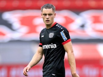 Wirtz Florian Simon Rolfes Bundesliga Bayer 04 Leverkusen Corona Wirtz Florian Simon Rolfes Bundesliga Bayer 04 Leverkusen Corona