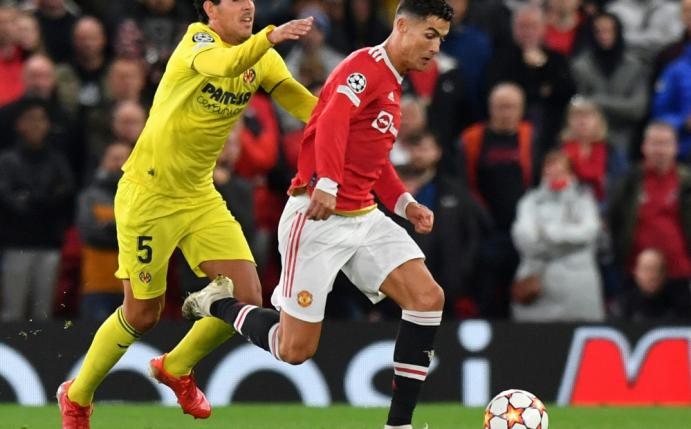 Cristiano Ronaldo schießt United ins Glück