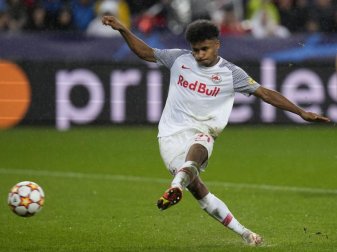 Die Zusatzschichten auf dem Trainingsplatz haben sich für Neu-Nationalspieler Karim Adeyemi ausgezahlt. Foto: Petr David Josek/AP/dpa Die Zusatzschichten auf dem Trainingsplatz haben sich für Neu-Nationalspieler Karim Adeyemi ausgezahlt. Foto: Petr David Josek/AP/dpa