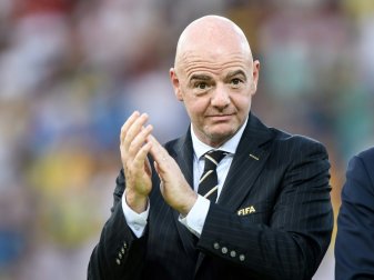 Gianni Infantino will WM-Zyklus verkürzen Gianni Infantino will WM-Zyklus verkürzen