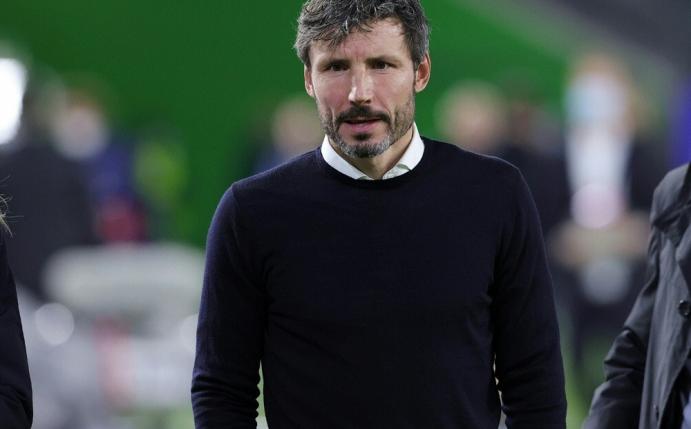 Van Bommel will das Gladbach-Duell nicht unterschätzen