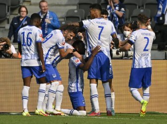 Hertha verliert gegen Freiburg Hertha verliert gegen Freiburg