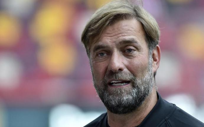 Für Liverpools Trainer Jürgen Klopp ist die Verweigerung einer Corona-Impfung wie Alkohol am Steuer. Foto: Rui Vieira/AP/dpa