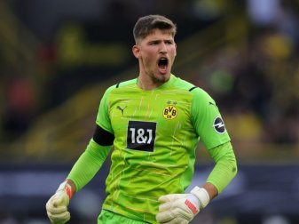 Gregor Kobel sagt Länderspiele ab! Fehlt er auch dem BVB? Gregor Kobel sagt Länderspiele ab! Fehlt er auch dem BVB?