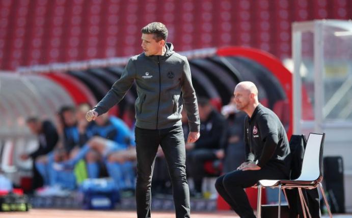 Nürnberg-Coach Klauß bei russischem Europa League-Starter im Gespräch