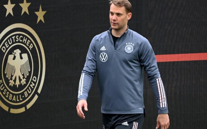 Manuel Neuer fehlte im ersten Training