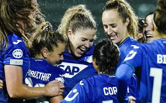 Die TSG-Frauen starteten mit einem Sieg in die Champions League. Foto: Uwe Anspach/dpa