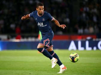 Kehrer lernt viel von Messi, Neymar und Mbappe