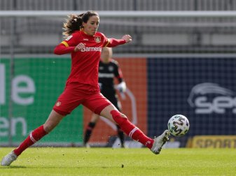 Leverkusen siegt mit Torschützin Nikolic Leverkusen siegt mit Torschützin Nikolic