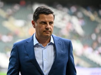 Nimmt die Fußballprofis in Sachen Corona-Impfung in die Verantwortung: Noch-DFL-Boss Christian Seifert. Foto: Federico Gambarini/dpa Nimmt die Fußballprofis in Sachen Corona-Impfung in die Verantwortung: Noch-DFL-Boss Christian Seifert. Foto: Federico Gambarini/dpa