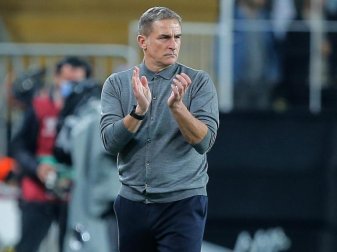 Darf mit der Türkei weiter auf das WM-Ticket hoffen: Stefan Kuntz. Foto: Uncredited/AP/dpa Darf mit der Türkei weiter auf das WM-Ticket hoffen: Stefan Kuntz. Foto: Uncredited/AP/dpa