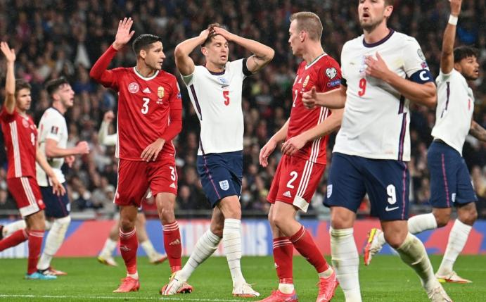 England verpasst vorzeitige Qualifikation