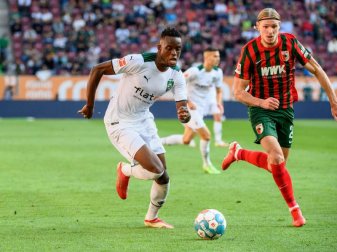 Soll bei Gladbach verlängern: Denis Zakaria (l). Foto: Matthias Balk/dpa Soll bei Gladbach verlängern: Denis Zakaria (l). Foto: Matthias Balk/dpa