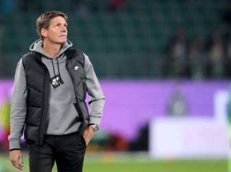 Frankfurt-Trainer Glasner ist noch nicht zufrieden Frankfurt-Trainer Glasner ist noch nicht zufrieden