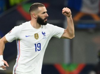 Fußballstar Benzema muss sich vor Gericht verantworten Fußballstar Benzema muss sich vor Gericht verantworten