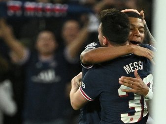Messi steuerte zwei Treffer zum PSG-Sieg bei Messi steuerte zwei Treffer zum PSG-Sieg bei