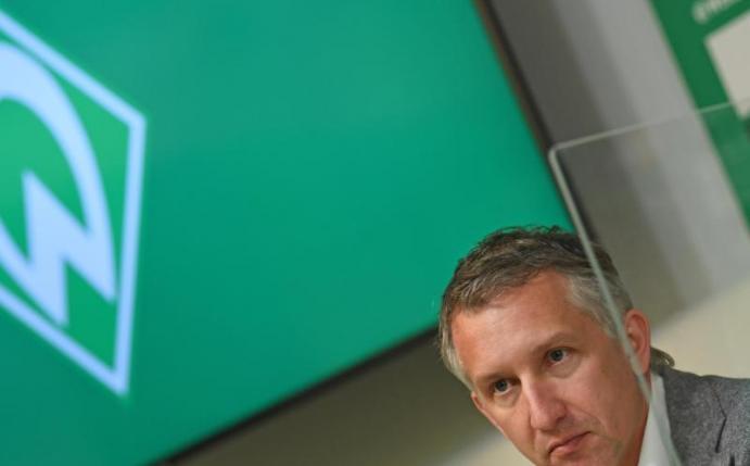 Frank Baumann hat sich gegen Medienberichte über eine schlechte Stimmung deutlich gewehrt. Foto: Carmen Jaspersen, Dpa-Pool/dpa