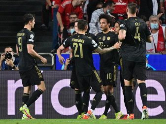 Dank einer starken zweiten Halnbzeit setzte sich der FC Bayern München in Lissabon durch. Foto: Peter Kneffel/dpa Dank einer starken zweiten Halnbzeit setzte sich der FC Bayern München in Lissabon durch. Foto: Peter Kneffel/dpa