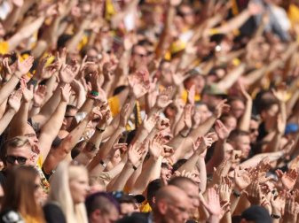 Dresden reist mit Vorfreude Richtung Schalke: „Habe heute schon Gänsehaut“ Dresden reist mit Vorfreude Richtung Schalke: „Habe heute schon Gänsehaut“