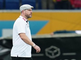 Zählt im Rhein-Derby gegen Leverkusen auf das Kölner Kollektiv: FC-Coach Steffen Baumgart. Foto: Uwe Anspach/dpa Zählt im Rhein-Derby gegen Leverkusen auf das Kölner Kollektiv: FC-Coach Steffen Baumgart. Foto: Uwe Anspach/dpa