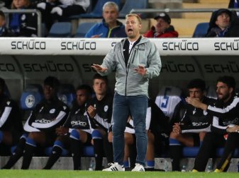 Bielefelds Trainer Frank Kramer spürt das Vertrauen der Geschäftsführung. Foto: Friso Gentsch/dpa Bielefelds Trainer Frank Kramer spürt das Vertrauen der Geschäftsführung. Foto: Friso Gentsch/dpa