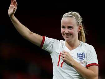 Beth Mead trifft dreifach in Wembley Beth Mead trifft dreifach in Wembley