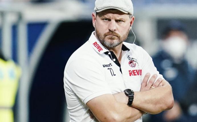 Zeigt sich nach den Sticheleien mit Rudi Völler versöhnlich: Köln-Coach Steffen Baumgart. Foto: Uwe Anspach/dpa
