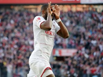 Köln kommt gegen Leverkusen zurück und holt einen Punkt Köln kommt gegen Leverkusen zurück und holt einen Punkt