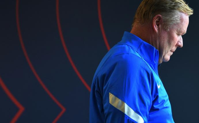Nach der Niederlage bekam Koeman die Fan-Wut zu spüren