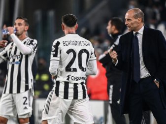 Juventus Turin unterliegt Sassuolo Calcio mit 1:2 Juventus Turin unterliegt Sassuolo Calcio mit 1:2
