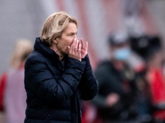 Sieht einen großen Favoritenkreis für die Frauenfußball-EM 2022: Bundestrainerin Martina Voss-Tecklenburg. Foto: Fabian Strauch/dpa Sieht einen großen Favoritenkreis für die Frauenfußball-EM 2022: Bundestrainerin Martina Voss-Tecklenburg. Foto: Fabian Strauch/dpa