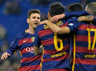 Der FC Barcelona zieht souverän ins Viertelfinale ein(SID) Der FC Barcelona zieht souverän ins Viertelfinale ein(SID)