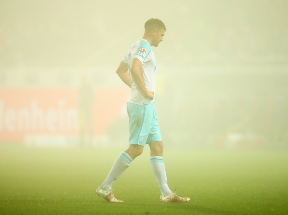 Schalke verliert im Nebel 