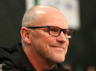 Schaafs Vertrag ist nur gültig für die erste Liga(FIRO/SID-IMAGES) Schaafs Vertrag ist nur gültig für die erste Liga(FIRO/SID-IMAGES)