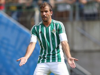 Van der Vaart konnte in Sevilla bisher nicht überzeugen (Quelle: FIRO/SID-IMAGES) Van der Vaart konnte in Sevilla bisher nicht überzeugen (Quelle: FIRO/SID-IMAGES)